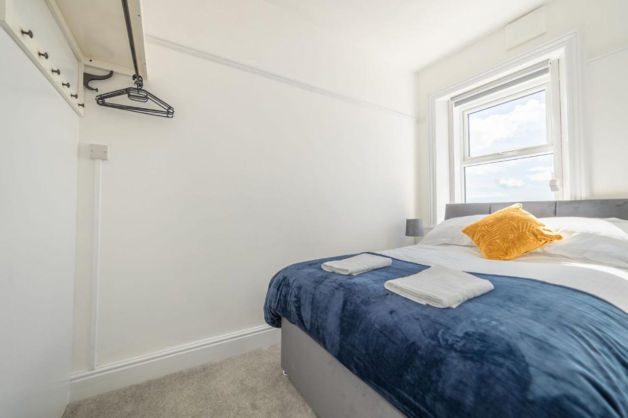 Charles Alexander Short Stay - Highcliffe Apartments كليفليز المظهر الخارجي الصورة
