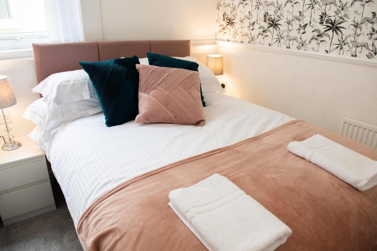 Charles Alexander Short Stay - Highcliffe Apartments كليفليز المظهر الخارجي الصورة