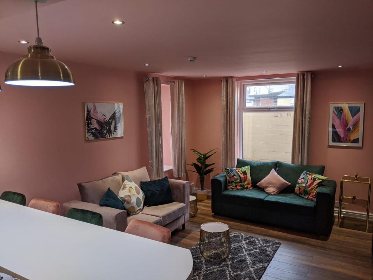 Charles Alexander Short Stay - Highcliffe Apartments كليفليز المظهر الخارجي الصورة