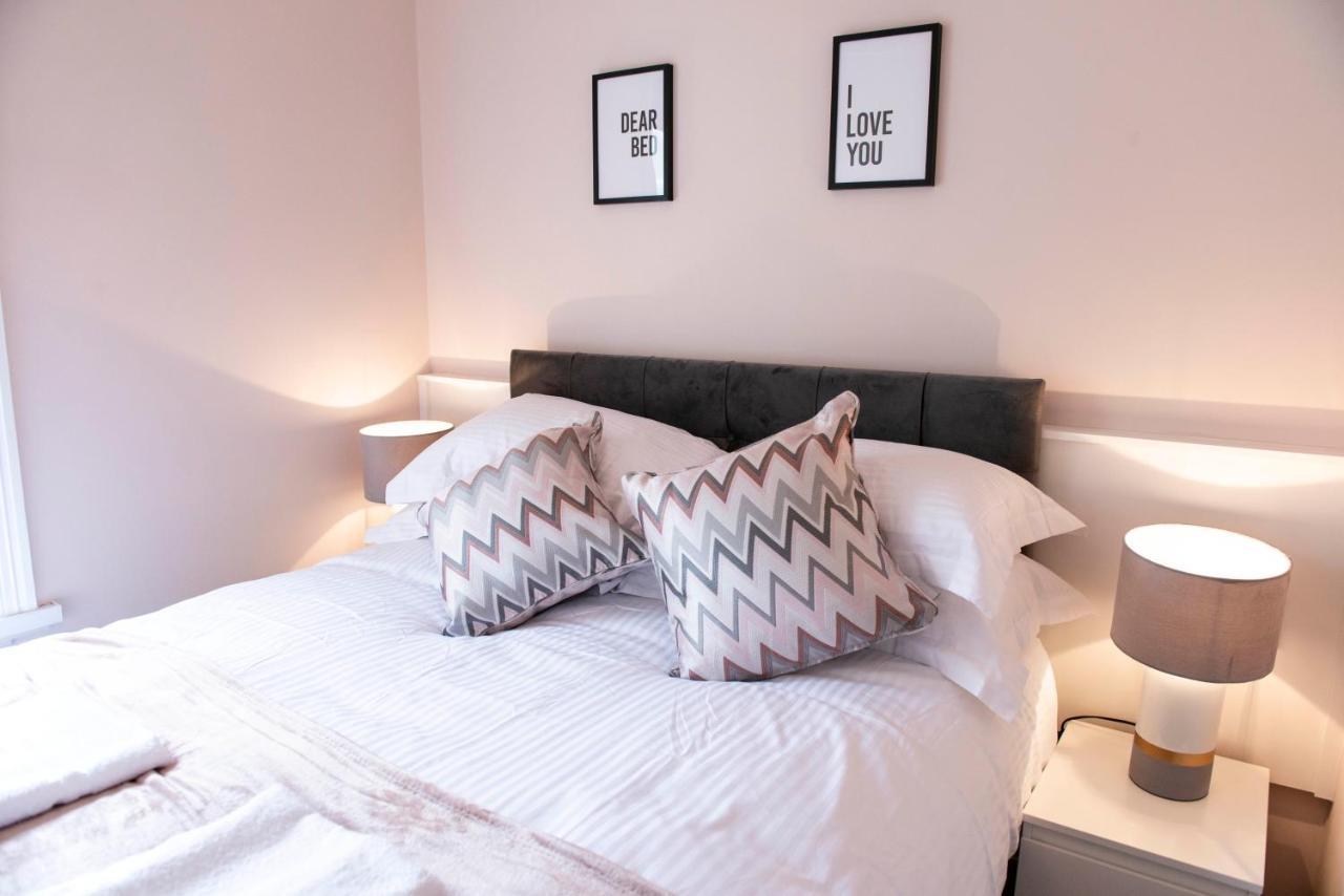 Charles Alexander Short Stay - Highcliffe Apartments كليفليز المظهر الخارجي الصورة