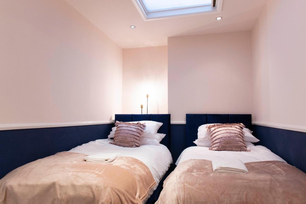 Charles Alexander Short Stay - Highcliffe Apartments كليفليز المظهر الخارجي الصورة